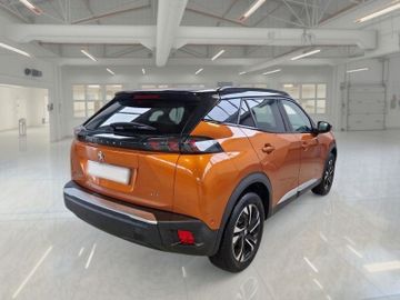 Peugeot 2008 - 4