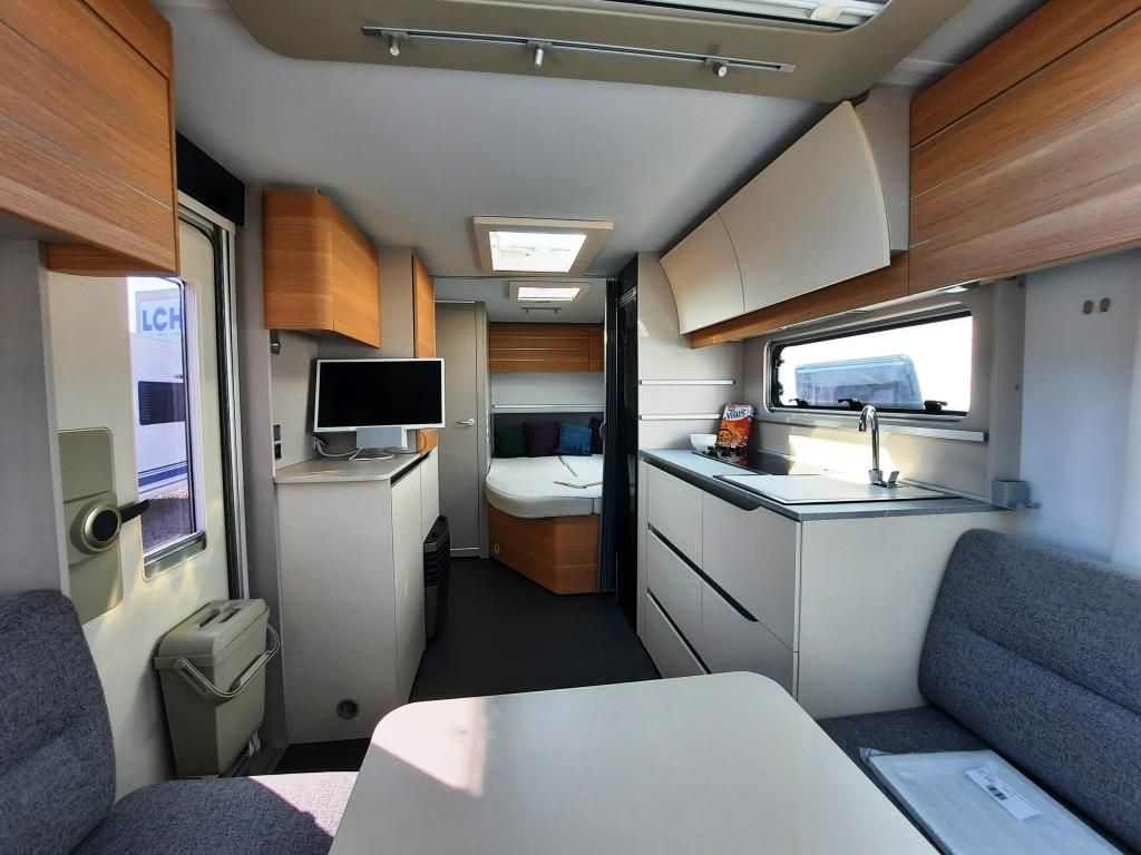 Fahrzeugabbildung Adria Adora 522 UP Top Ausstattung / 1. Hand