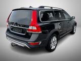 Volvo XC70 Summum*AWD*Standheizung*Schiebedach - Volvo XC70 Gebrauchtwagen