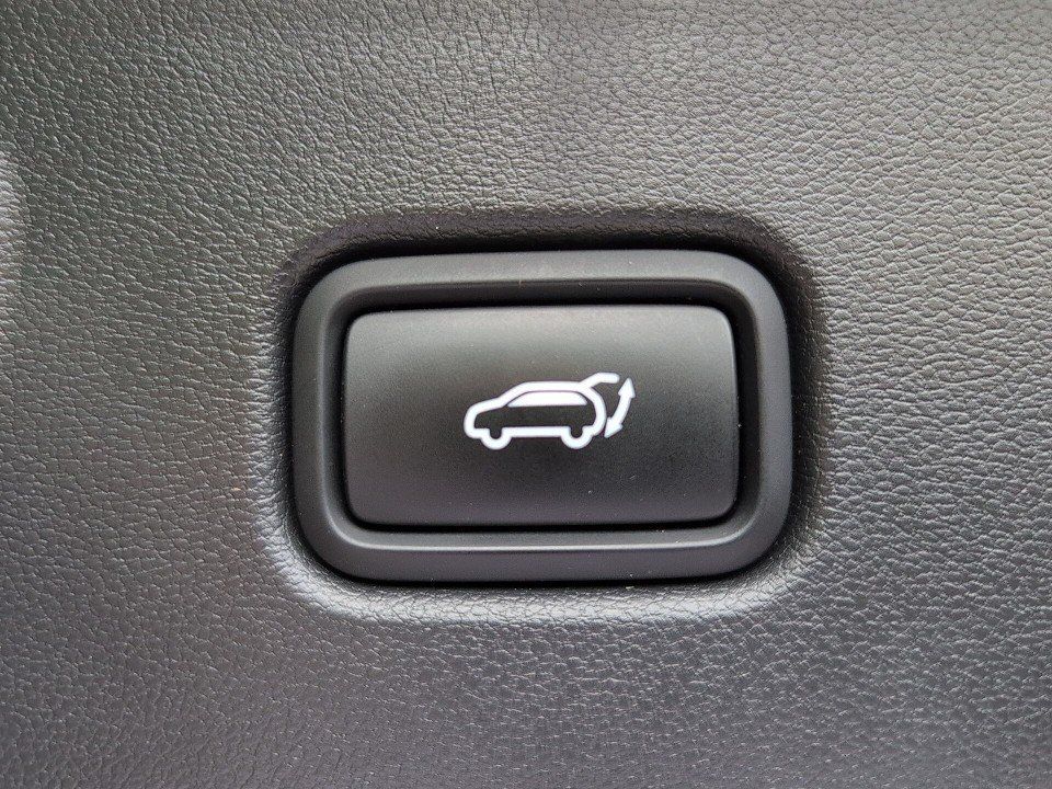 Fahrzeugabbildung Hyundai TUCSON 1.6 CRDi PRIME AT 4WD 360+3Z-KLIMA+4xSHZ+