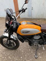 Ducati Scrambler - DUCATI GELB