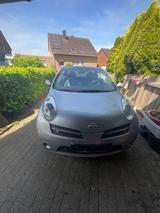 Nissan Micra C+C Premium 1.4 Premium - Nissan Micra Premium mit Benzin-Antrieb