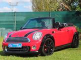 MINI COOPER Cabrio    "Blickfang" - MINI MINI aus 2011: Cabrio