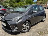 Toyota Yaris 1.5 Comfort Hybrid*Kamera*Neue Tüv* - Toyota Yaris mit Hybrid-Antrieb: Kleinwagen, 1.5