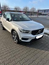 Volvo XC40 T4 R Design Geartronic R Design - Volvo Gebrauchtwagen in Nürnberg