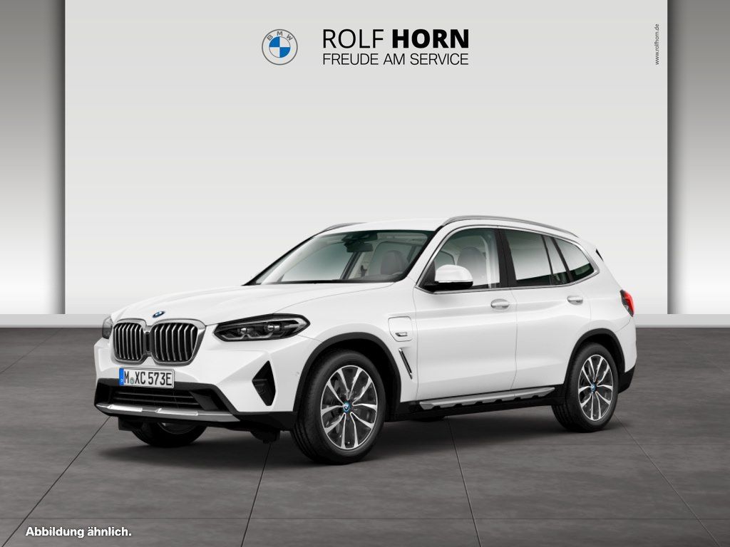 BMW X3 xDrive30e Autom Navi AHK Klima Sitzhzg RFK