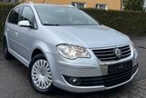 Volkswagen Touran 2.0 TDI AUTOMATIK  XENON AHK  PDC TOP - gebrauchte VW Touran aus dem Jahr 2007