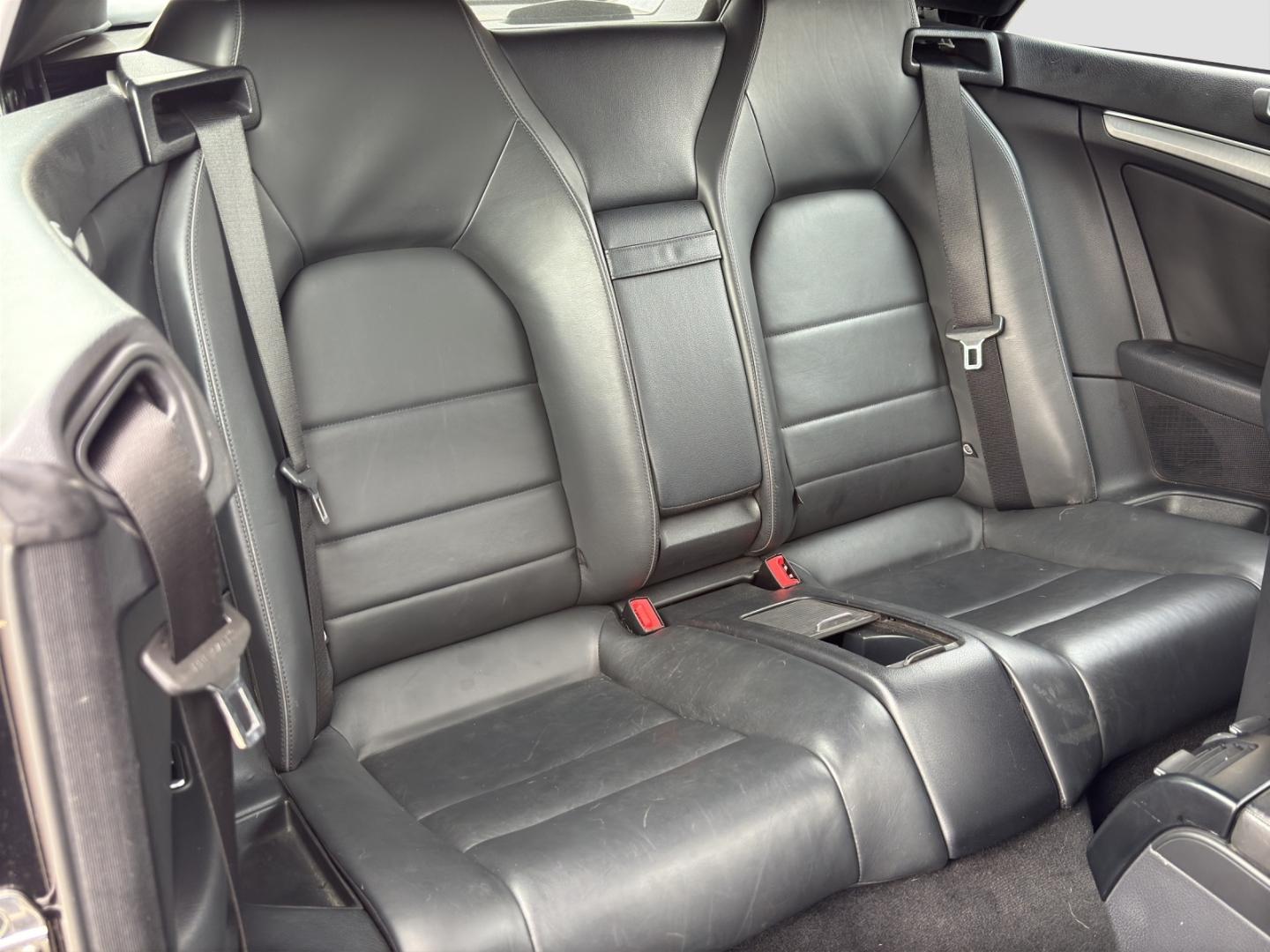 Mercedes-Benz E 220 CDI Cabrio 7G Airscarf LED Multikontursitz