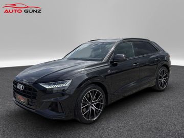 Audi Q8 - 1