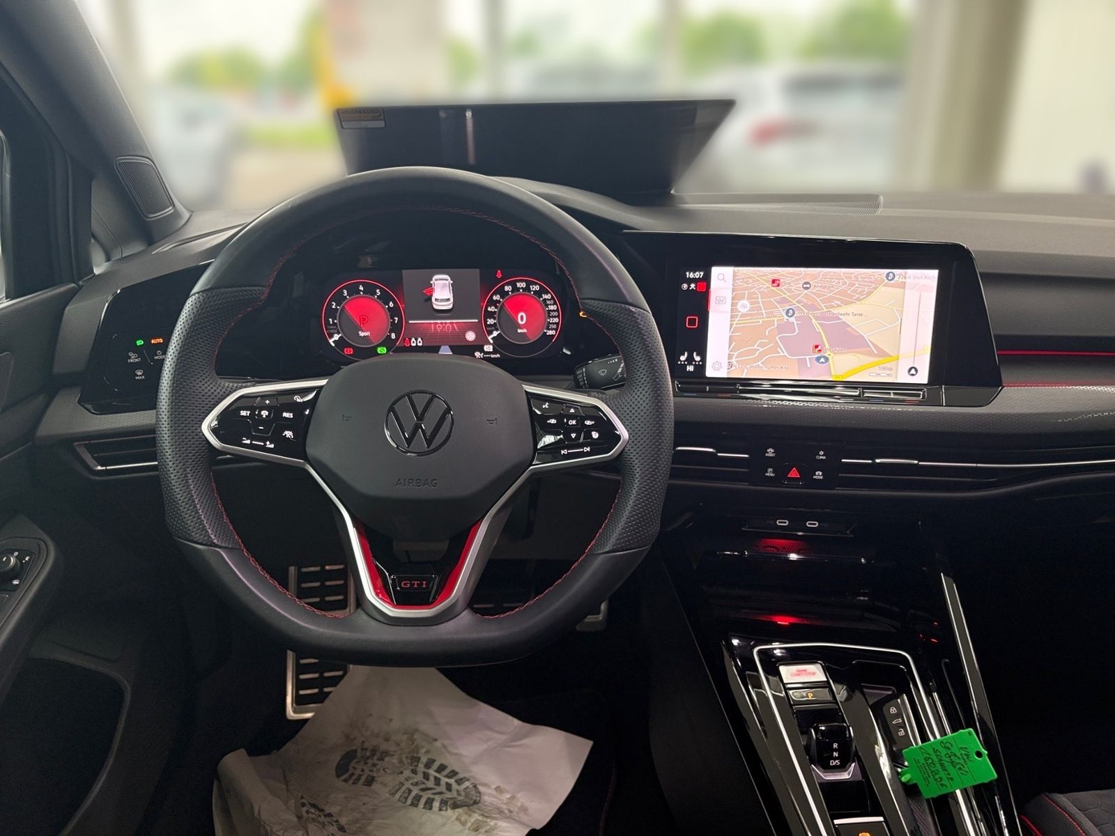 Volkswagen Golf VIII GTI Clubsport 2.0 TSI 221kW 7-Gang DSG foto 12