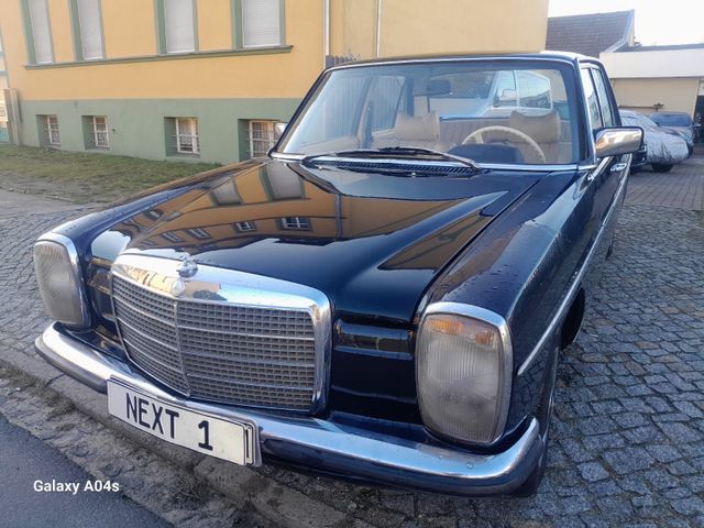 Mercedes-Benz 200 Strich /8 W114/115  Gang4 Leder  H-Zulassung