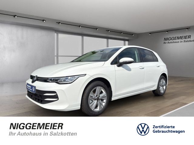 Volkswagen Golf VIII 1.5TSI Life KAMERA+ACC+APP-CONNECT