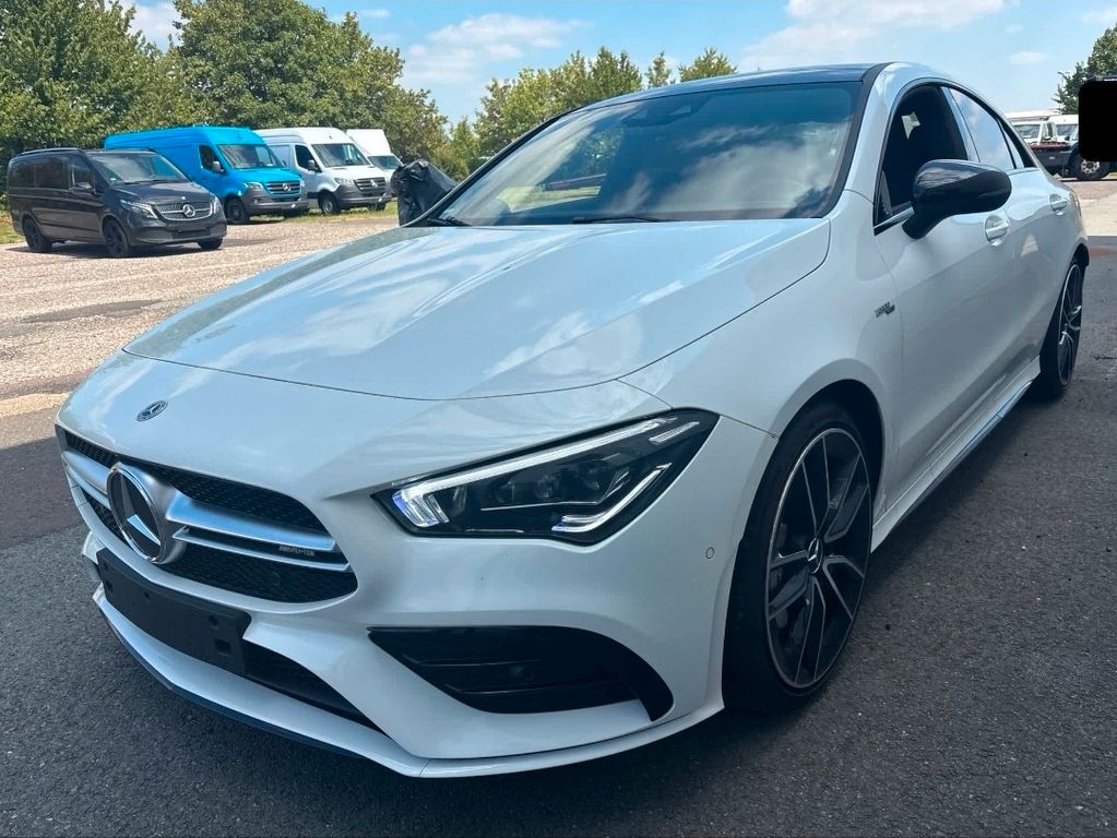 Image of Mercedes-Benz CLA 35 AMG