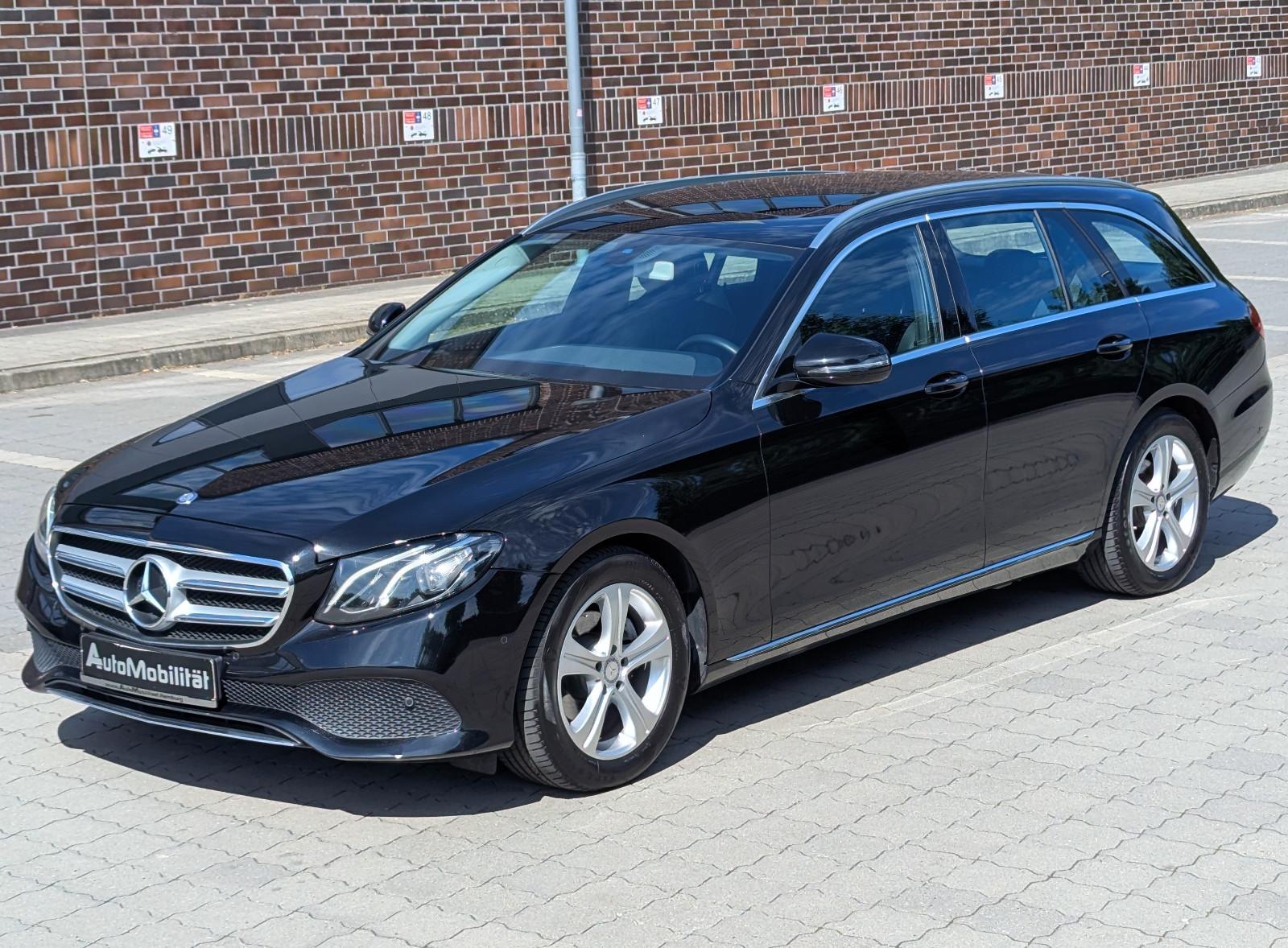 Mercedes-Benz E 220E220d "AVANTGARDE" aus 2.HAND & SEHR GEPFLEGT