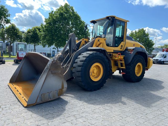 Volvo L 120 H, BJ 21, 5425 BH, ZS, Schaufel Festanbau