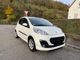 Peugeot 107 Active - Peugeot 107: Weiß