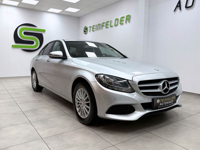 MERCEDES-BENZ C 200 CGI / LEDER / SHZ / PDC
