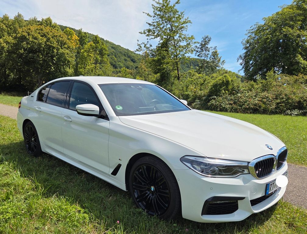 Image of BMW 530