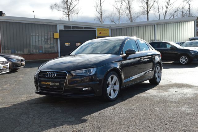 Audi A3 Lim amb quattro"KeYGo"ACC"AUTOM"SP/SZ"PAN"NAV