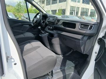 Renault Trafic - 8