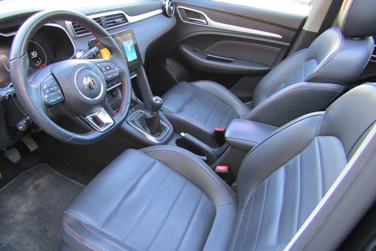 MG ZS