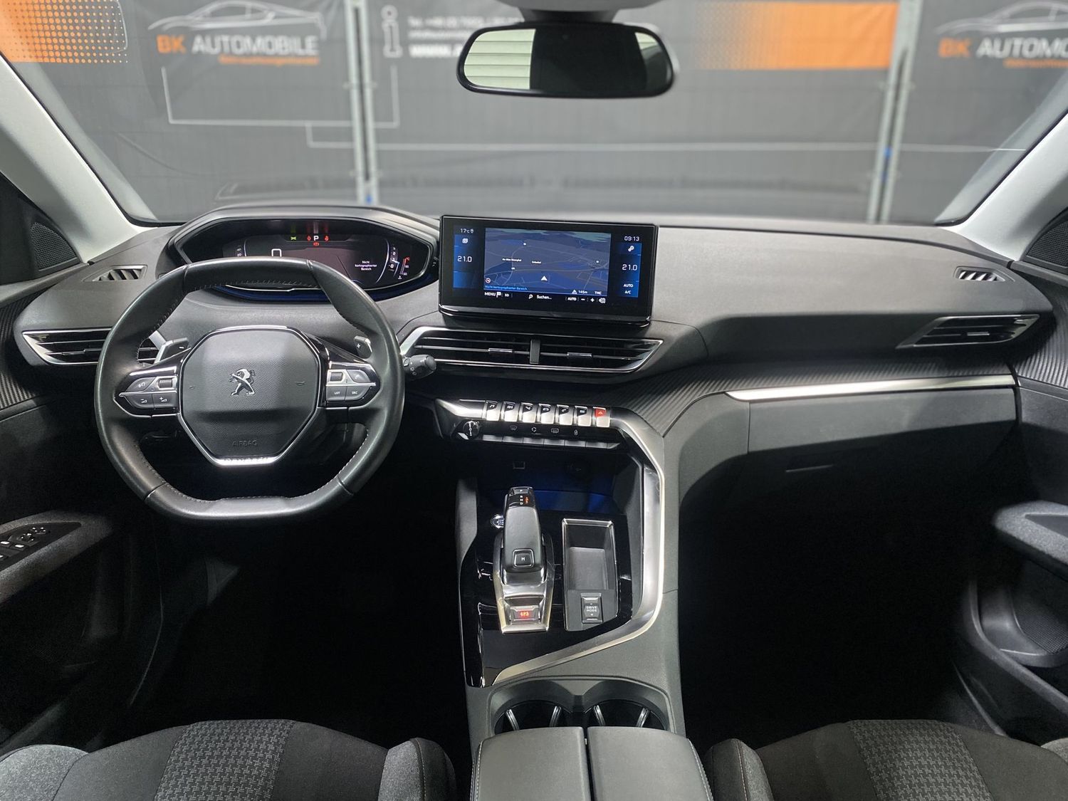 Fahrzeugabbildung Peugeot 5008 Active Business #7S#LED#Digital#Spur#Tempom