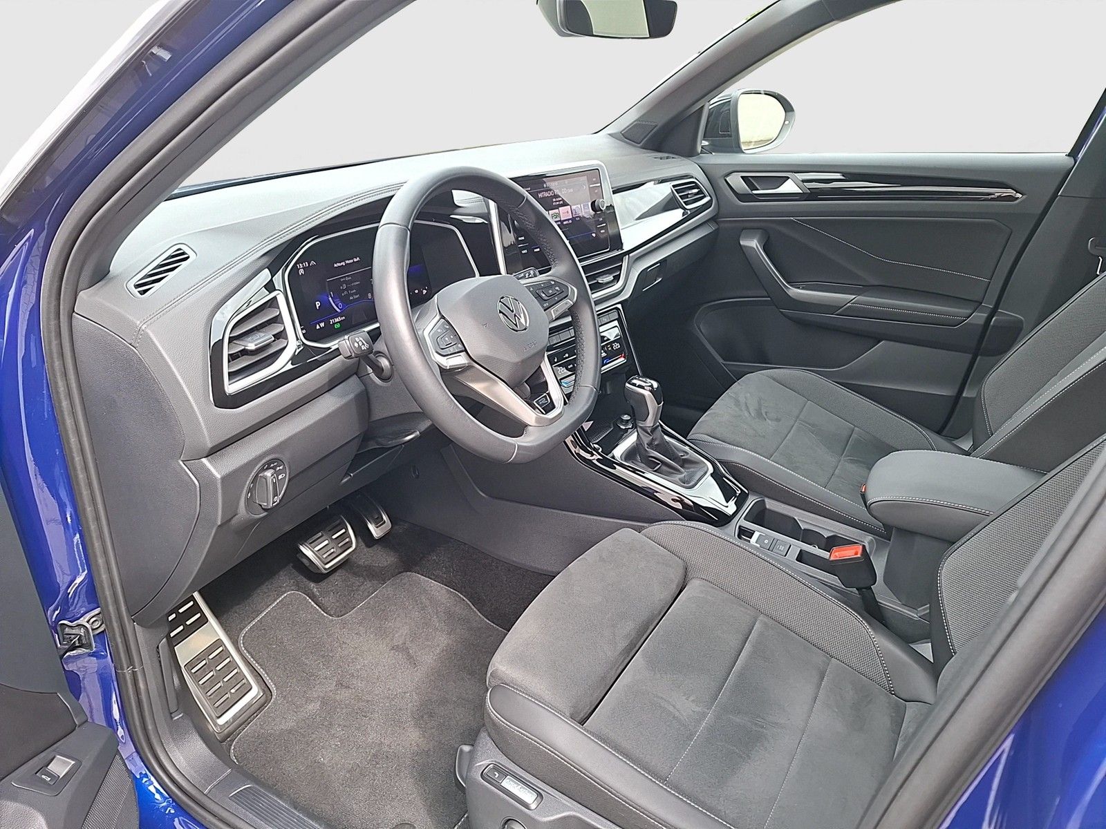 Fahrzeugabbildung Volkswagen T-Roc TSI R-Line DSG Matrix Navi AID ACC Park-As