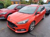 Ford Focus  ** ST Leder Sport / SHZ ** mit Garantie - Ford Focus Sport mit Diesel-Antrieb