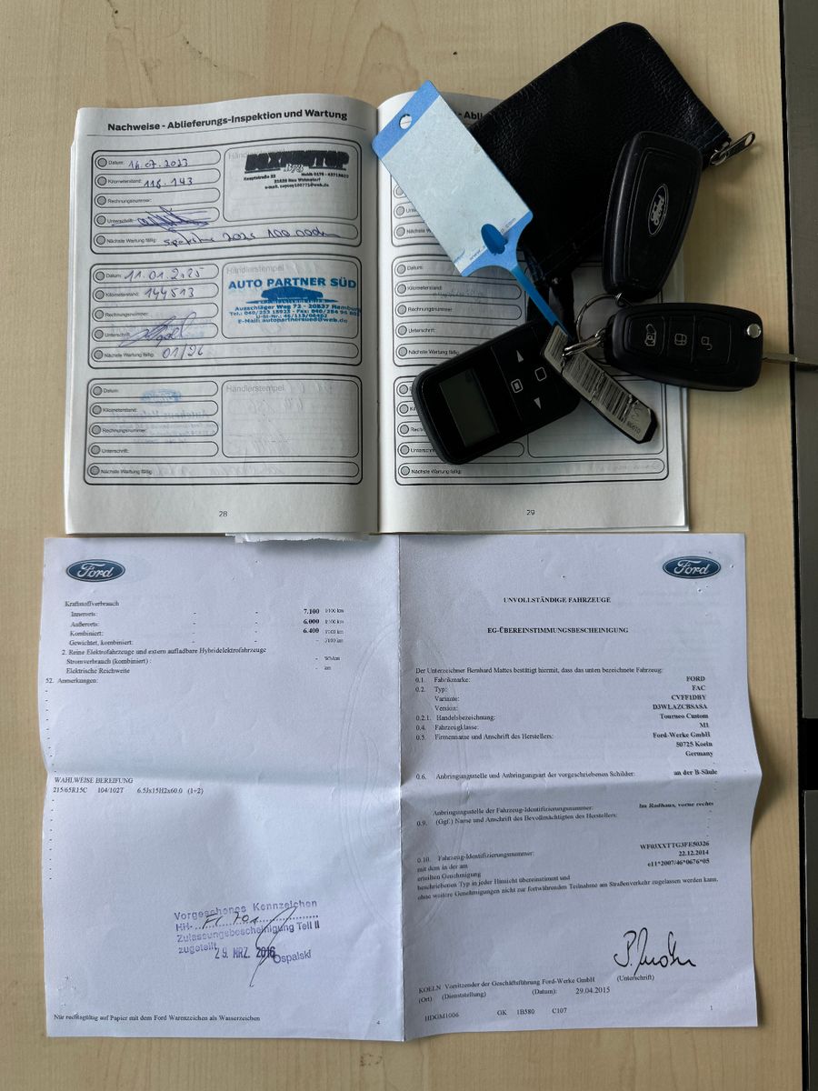 Fahrzeugabbildung Ford TOURNEO CUSTOM 2.2 TDCI WESTFALIA EUROLINE STHD