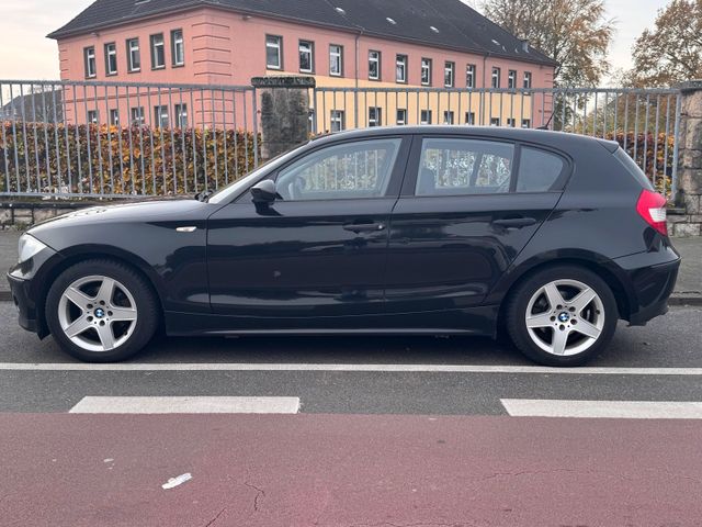 BMW gut gepflegter BMW 116