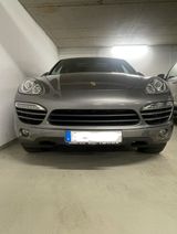 Porsche Cayenne 2.Hand Porsche Scheckheft ... - Porsche Cayenne aus 2011 mit Diesel-Antrieb