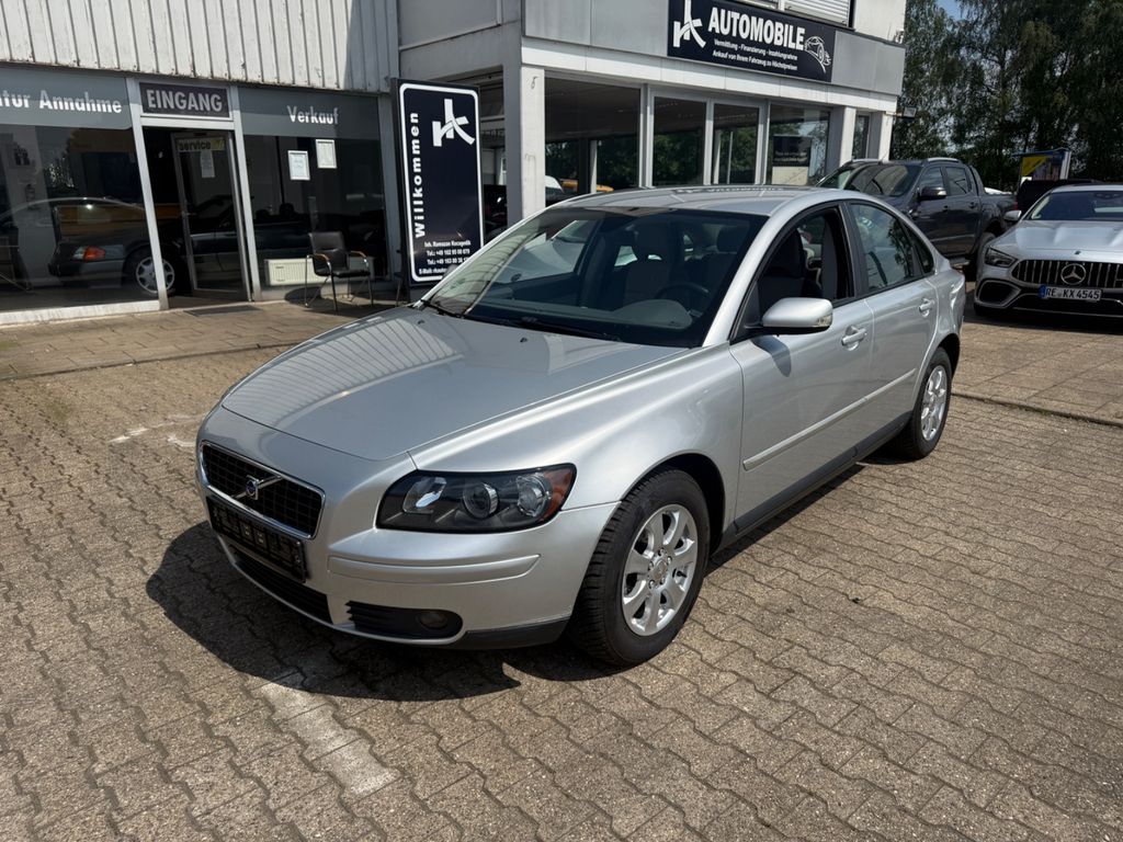Volvo S40