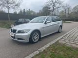 BMW 325i*Pano.*Xenon*isofix*Klimaa.*Teilleder* - BMW 325: Allradantrieb