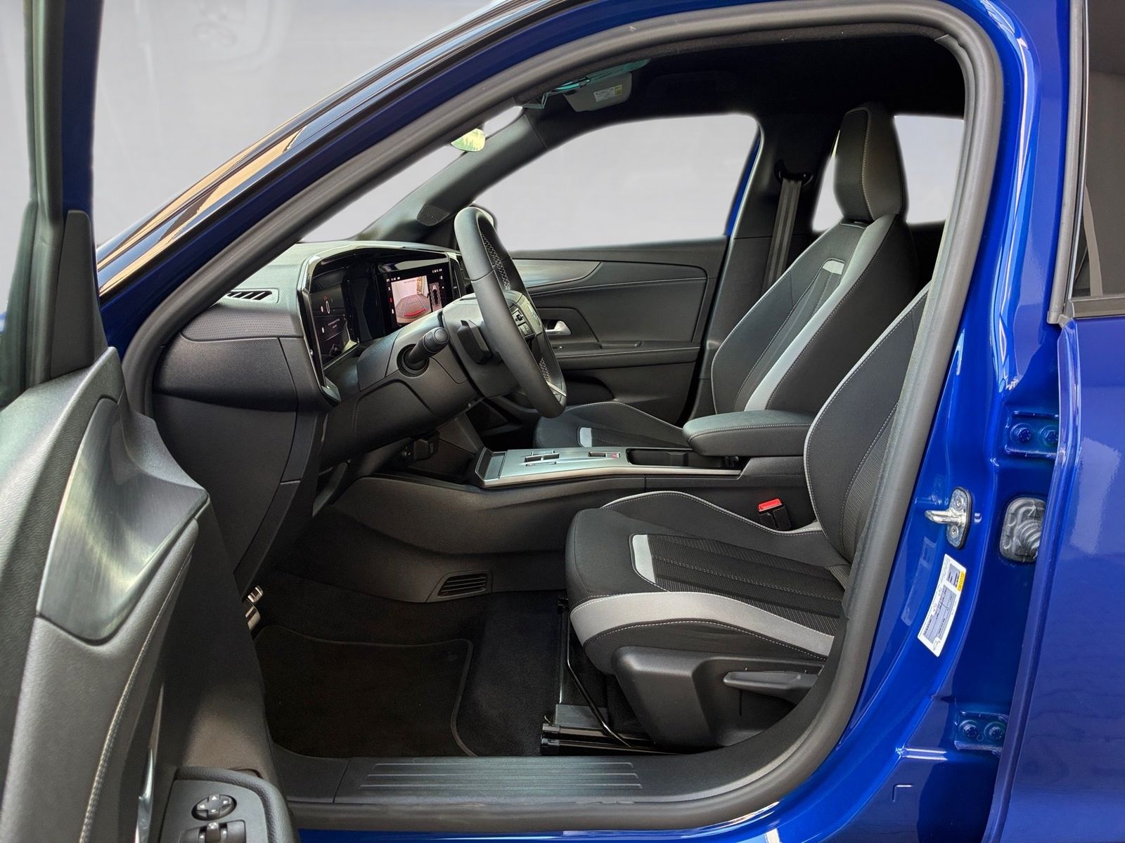 Fahrzeugabbildung Opel Mokka 1.2 GS Kamera,LED,Matrix,Navi,SHZ,Keyless