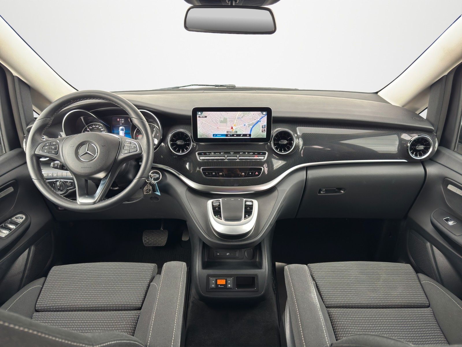 Fahrzeugabbildung Mercedes-Benz V300D 4M MARCO POLO EDITION 360° LUFT AHK STANDH