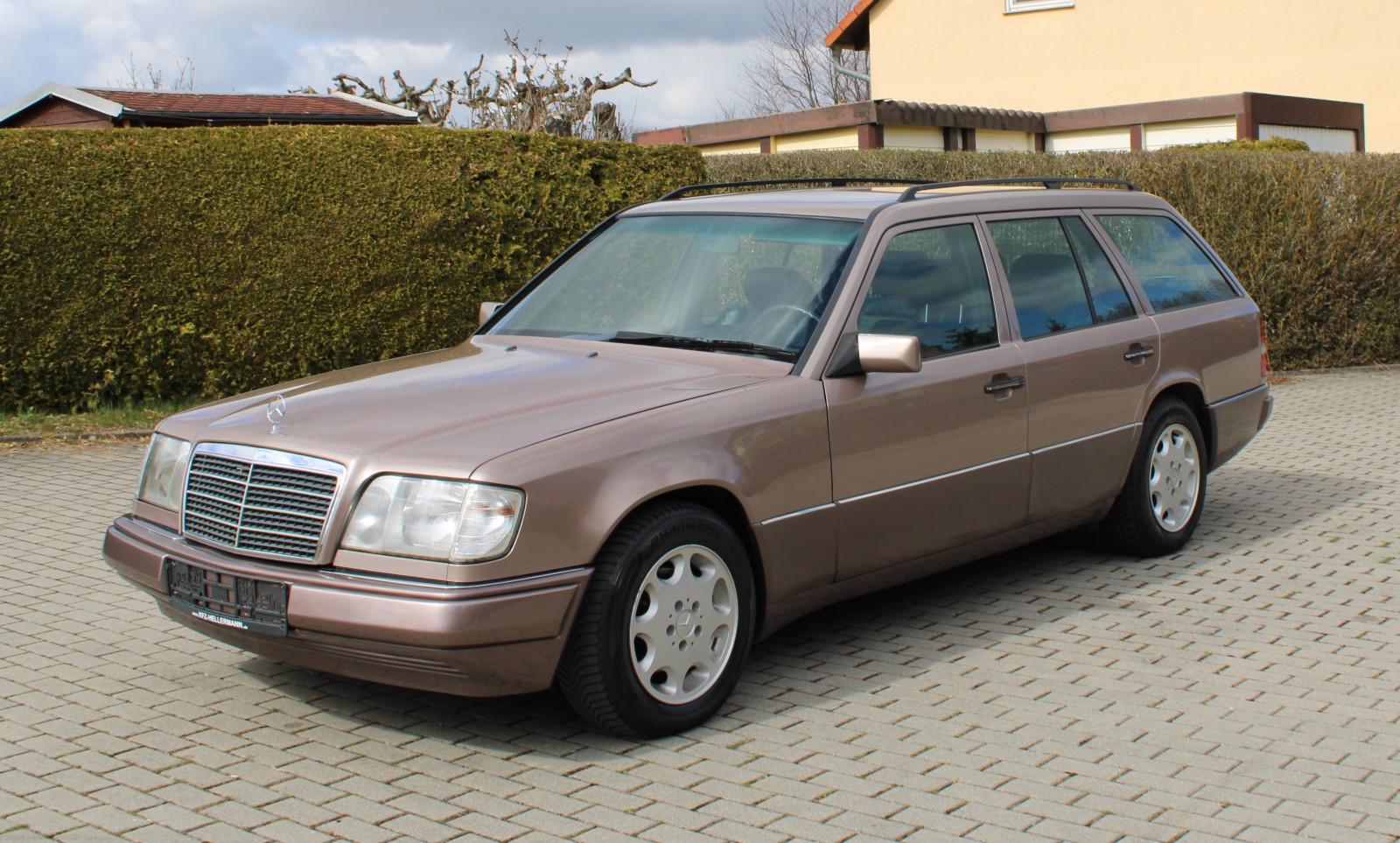 Mercedes-Benz E280T W124