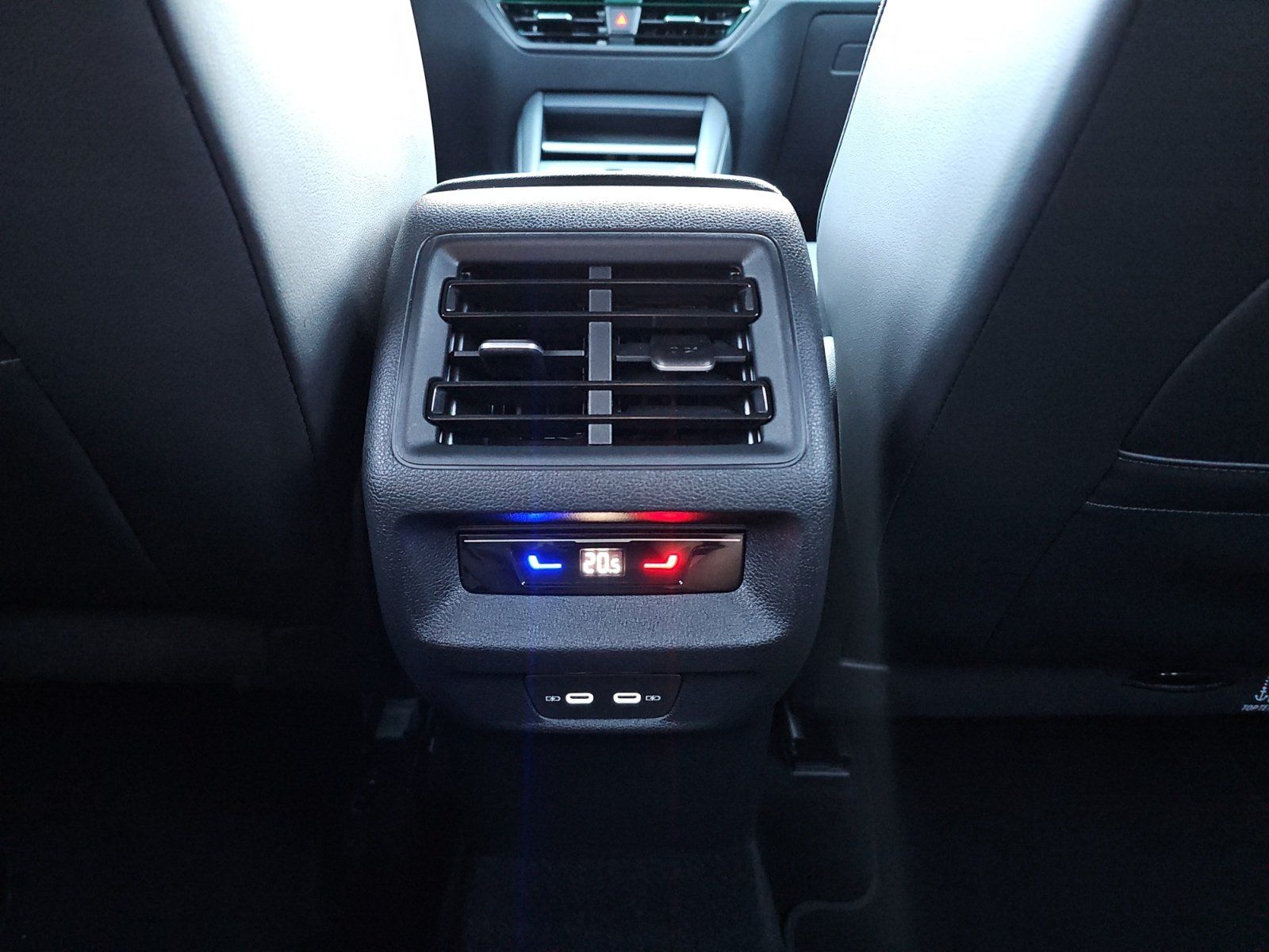 Volkswagen Tiguan - Bild 17