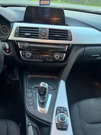 BMW 318 - 11
