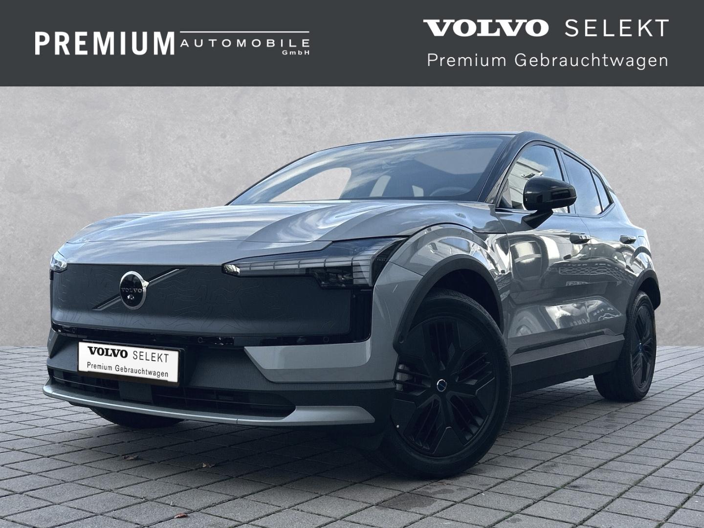 Volvo EX30 Cross Country 315 kW Twin Motor Performance