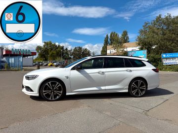 Opel Insignia - 1