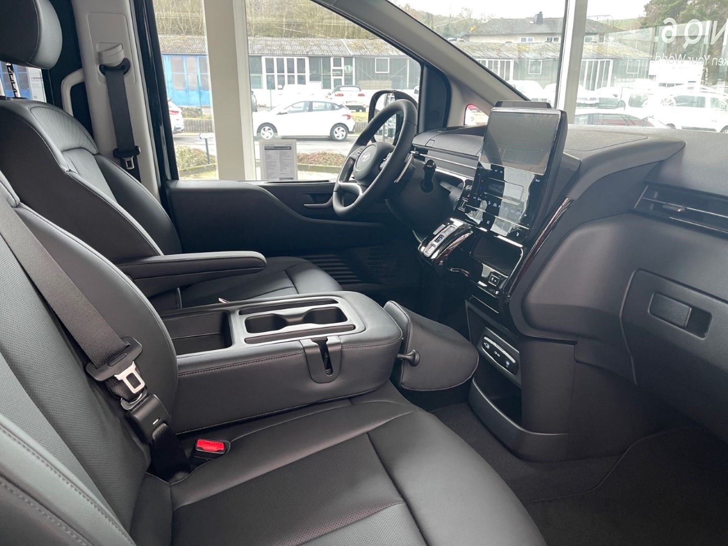 Hyundai Staria – Bild 11