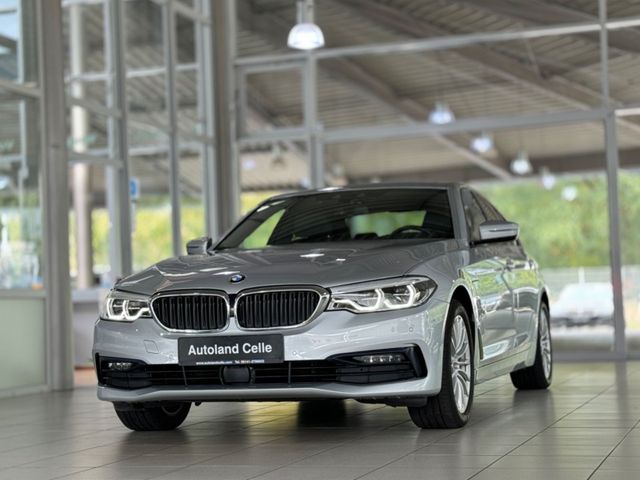 BMW 530e iP Sport Line ACC Kamera HUD DAB HiFi LED