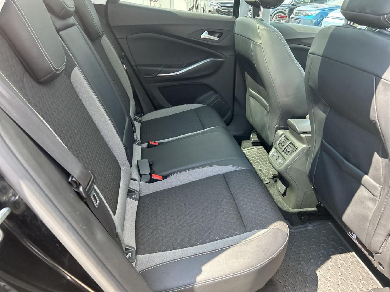 Fahrzeugabbildung Opel Grandland Innovation