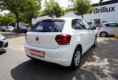 Fahrzeugabbildung Volkswagen Polo VI Comfortline DSG Klima Tempomat PDC TOP!