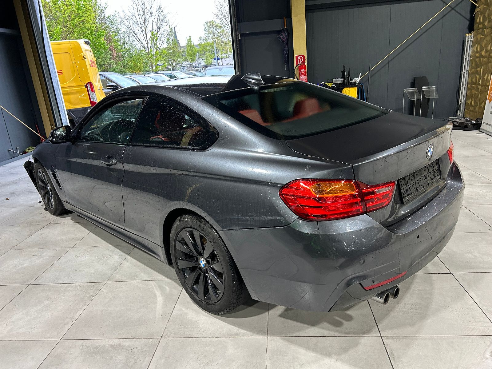 Fahrzeugabbildung BMW 428 Bau. 4 Coupe 428 i/BESCHÄDIGT/MOTORSCHADEN