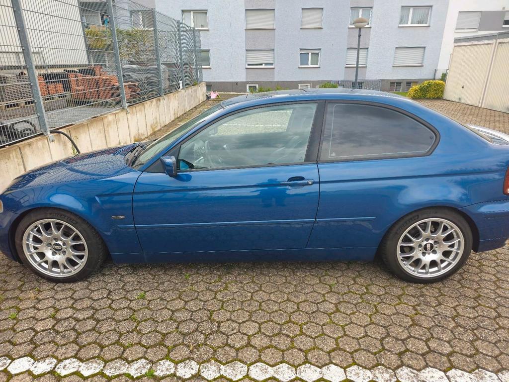 BMW 325