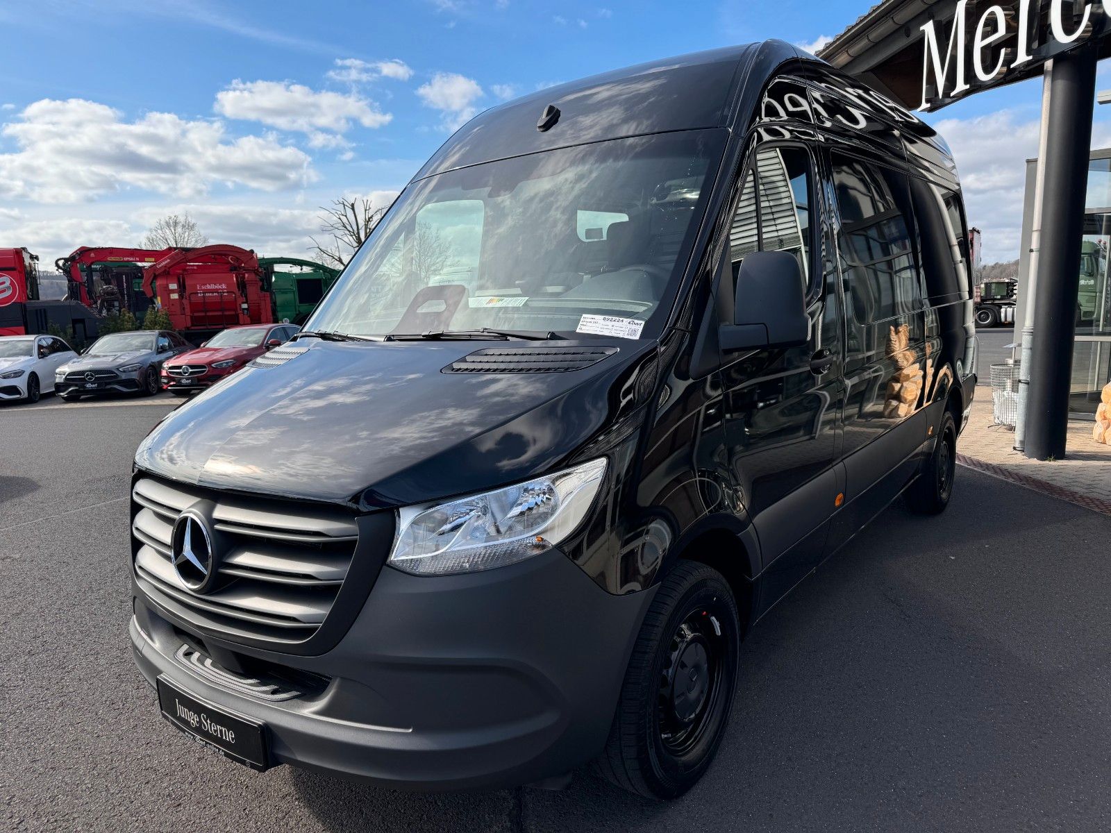 Fahrzeugabbildung Mercedes-Benz Sprinter 317 CDI 3665 9G Klima Stdheiz AHK3,5to
