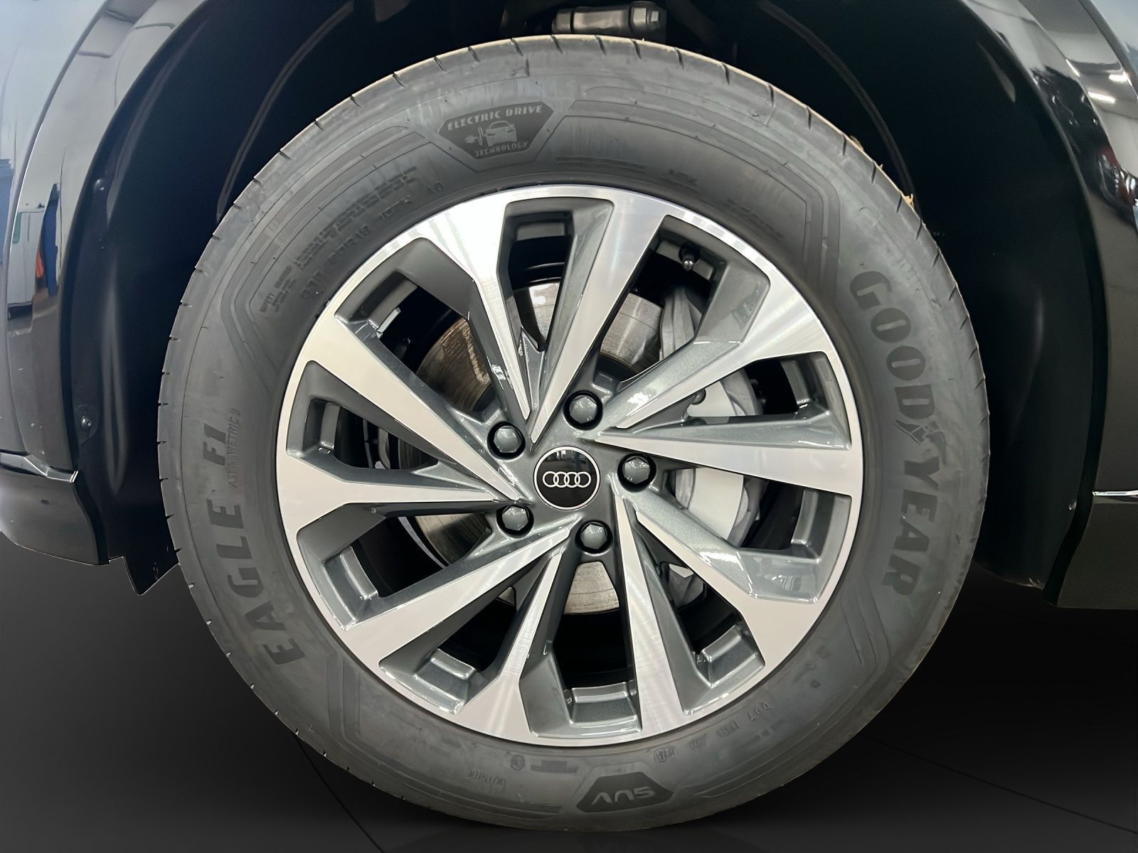 Audi Q6 e-tron - Bild 13