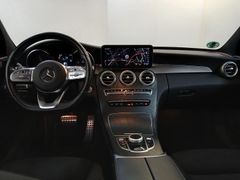 Fahrzeugabbildung Mercedes-Benz C 220d T AMG LINE LED AHK 1.HAND S-HEFT