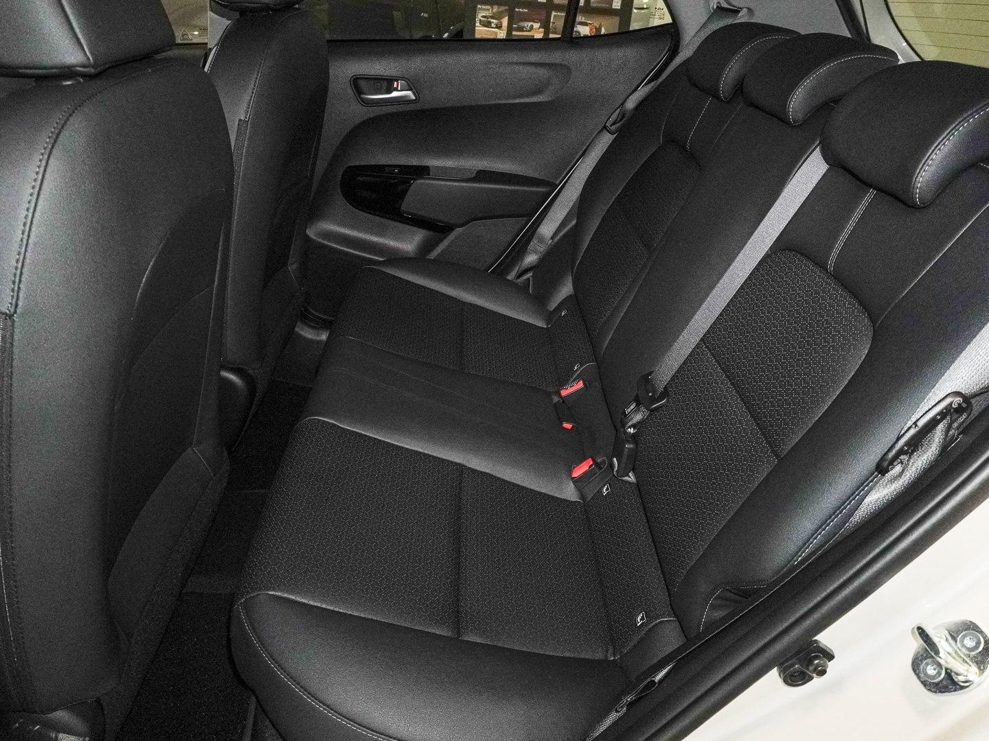 Kia Picanto 1.0 GDI AMT GT-Line Navi Kamera